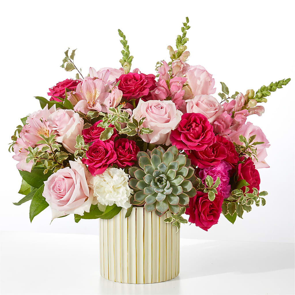 Magenta Musings Bouquet – LESSLY'S FLOWERS, Columbia Heights MN