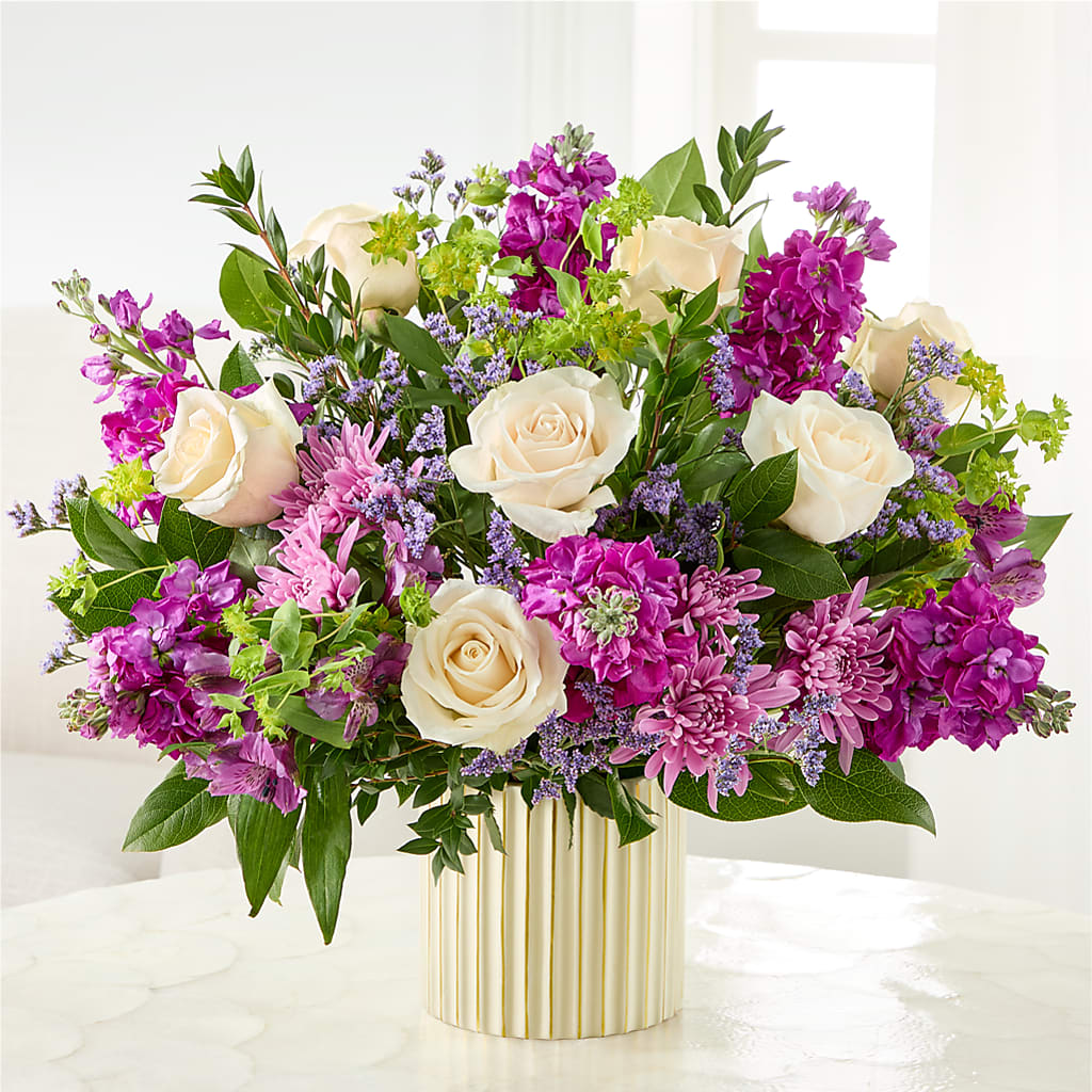 The Boutique Bouquet – LESSLY'S FLOWERS, Columbia Heights MN