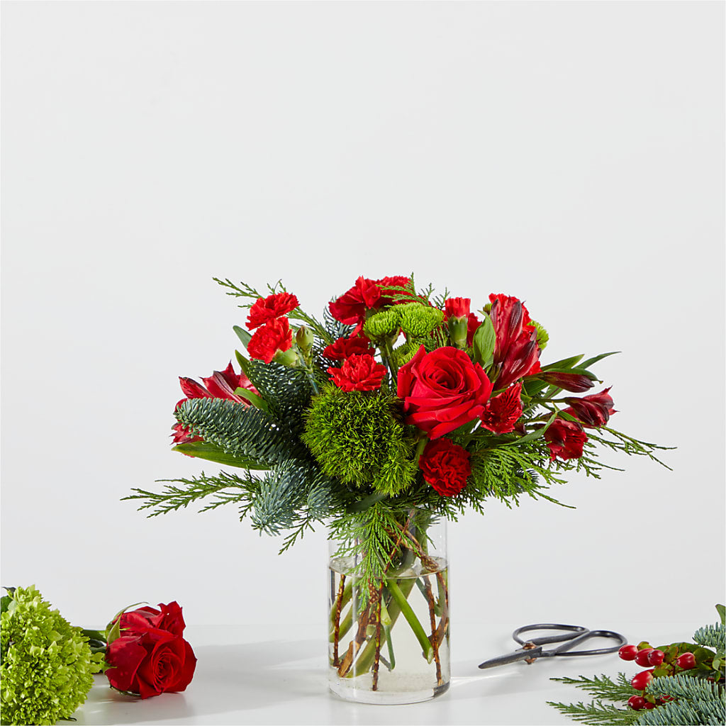 Merry Moment Bouquet – A Florist Original – LESSLY'S FLOWERS, Columbia Heights MN