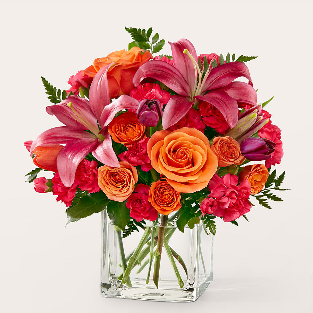 Lucky Lily Bouquet – LESSLY'S FLOWERS, Columbia Heights MN