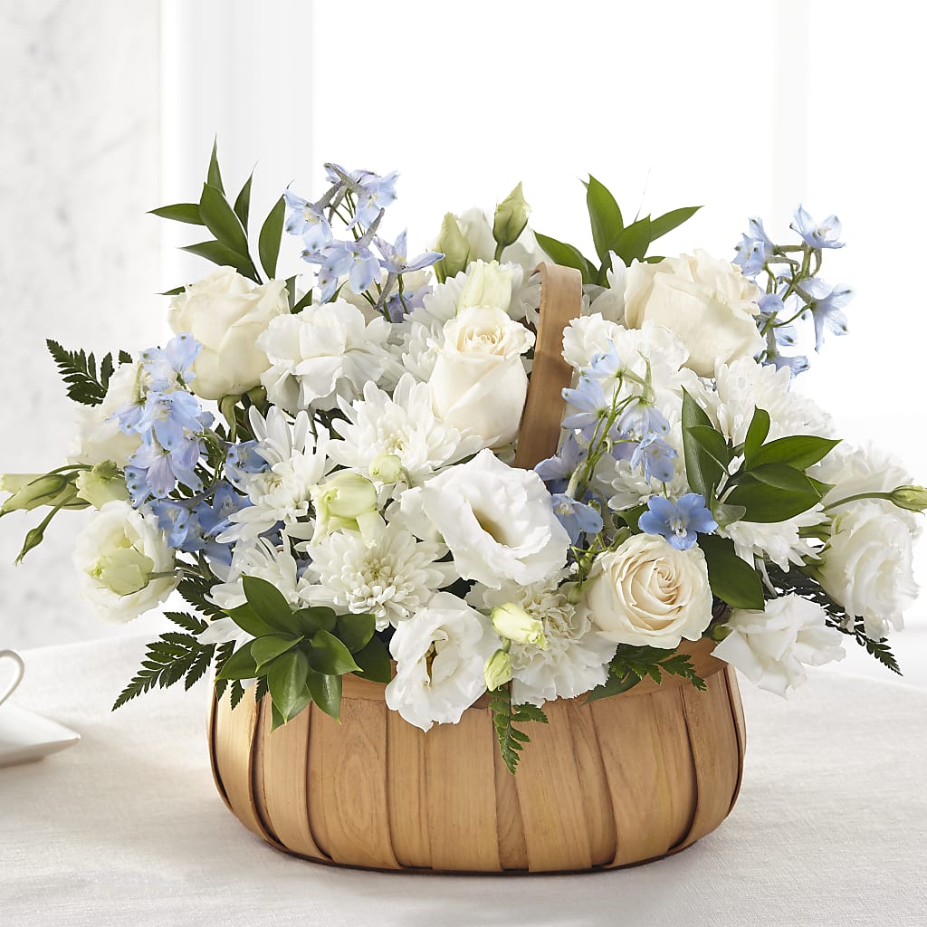 Sincerely Heartfelt Basket – LESSLY'S FLOWERS, Columbia Heights MN