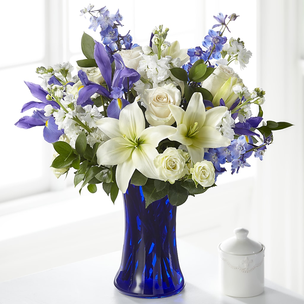 Calming Comfort Bouquet – LESSLY'S FLOWERS, Columbia Heights MN