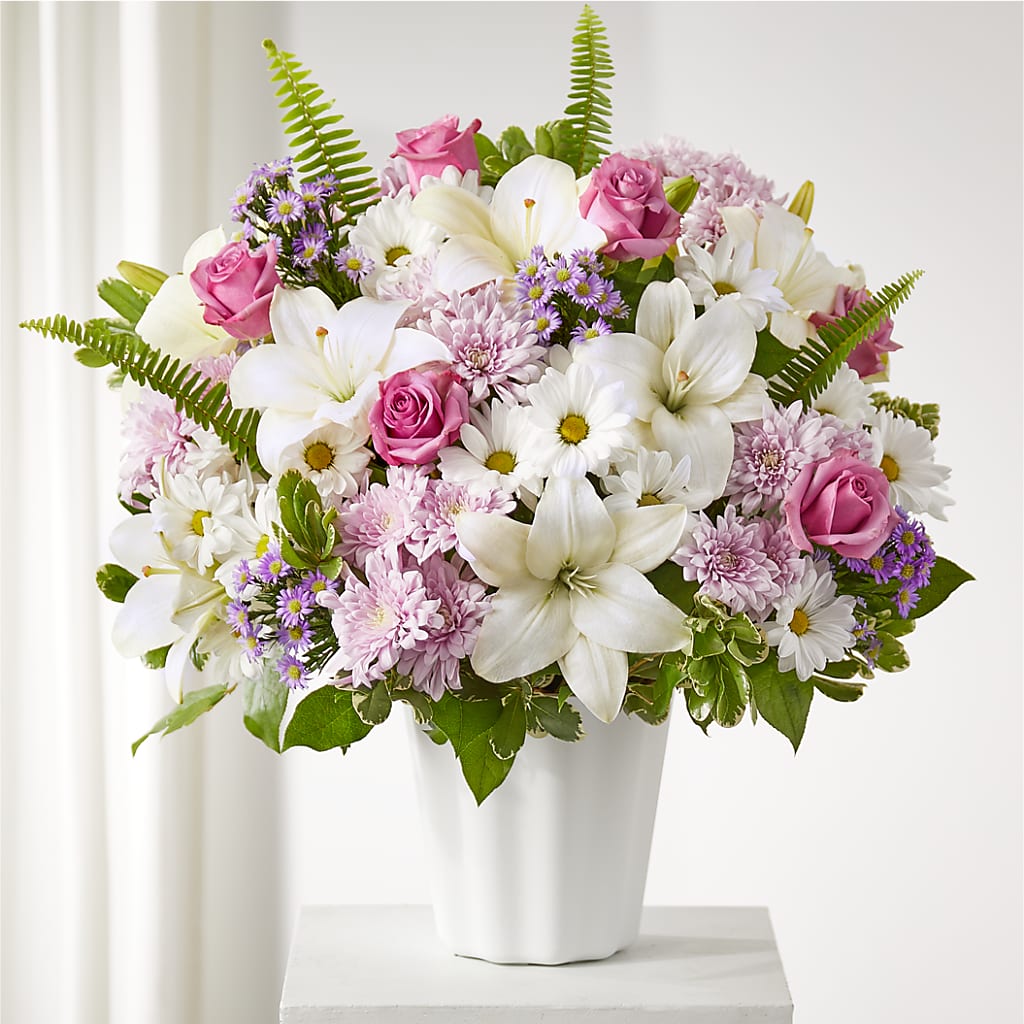 Warmest Thoughts Tabletop Basket – LESSLY'S FLOWERS, Columbia Heights MN