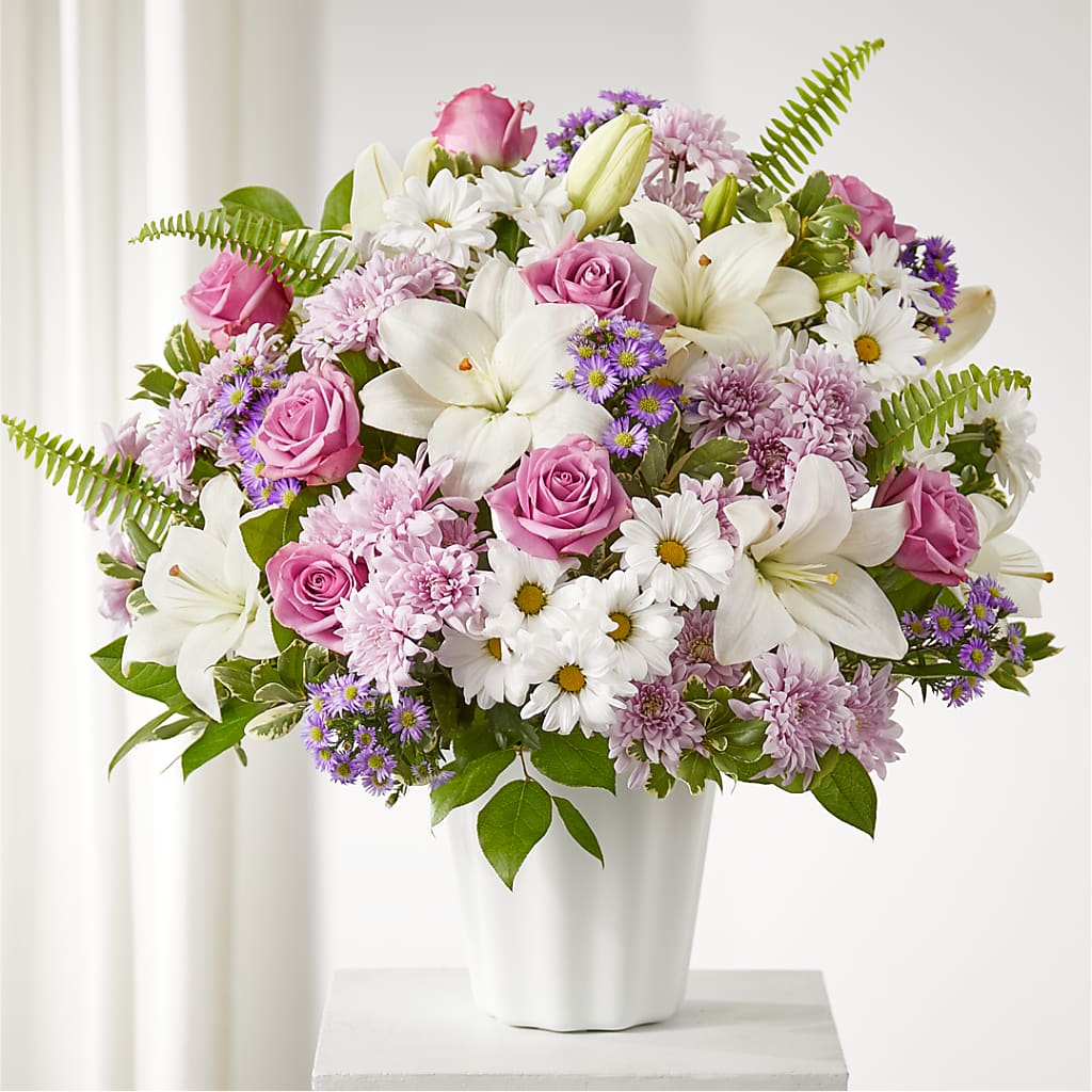 Warmest Thoughts Tabletop Basket – LESSLY'S FLOWERS, Columbia Heights MN