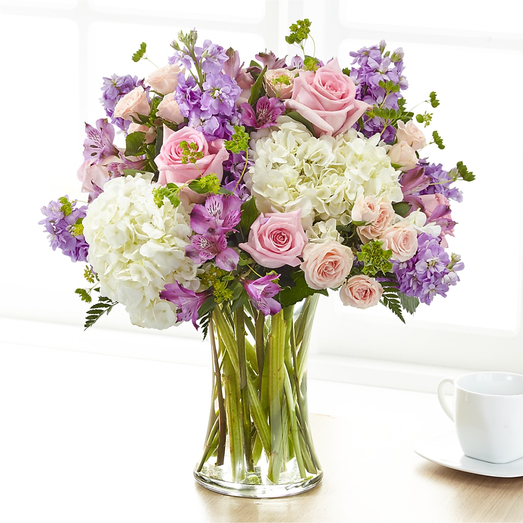 Shared Sentiment Bouquet – LESSLY'S FLOWERS, Columbia Heights MN