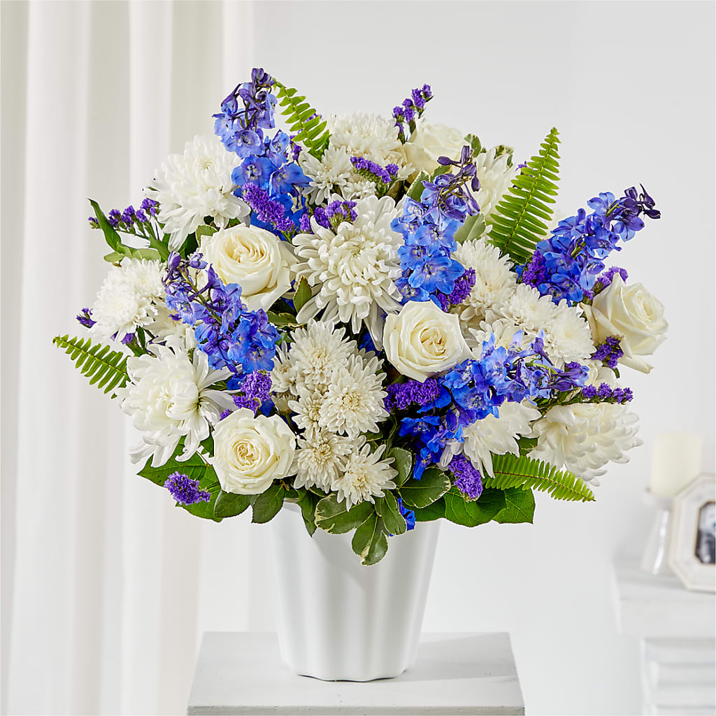 Hold Dear Tabletop Basket – LESSLY'S FLOWERS, Columbia Heights MN
