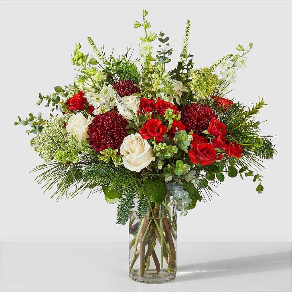 Favorite Traditions Bouquet – LESSLY'S FLOWERS, Columbia Heights MN