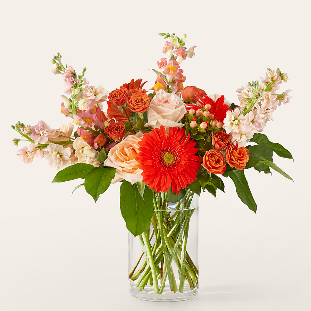 Paloma Please Bouquet – LESSLY'S FLOWERS, Columbia Heights MN