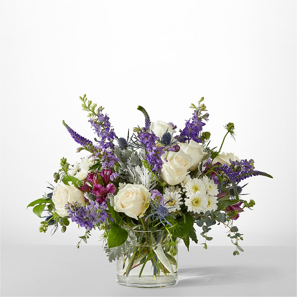 Shooting Star Bouquet – LESSLY'S FLOWERS, Columbia Heights MN