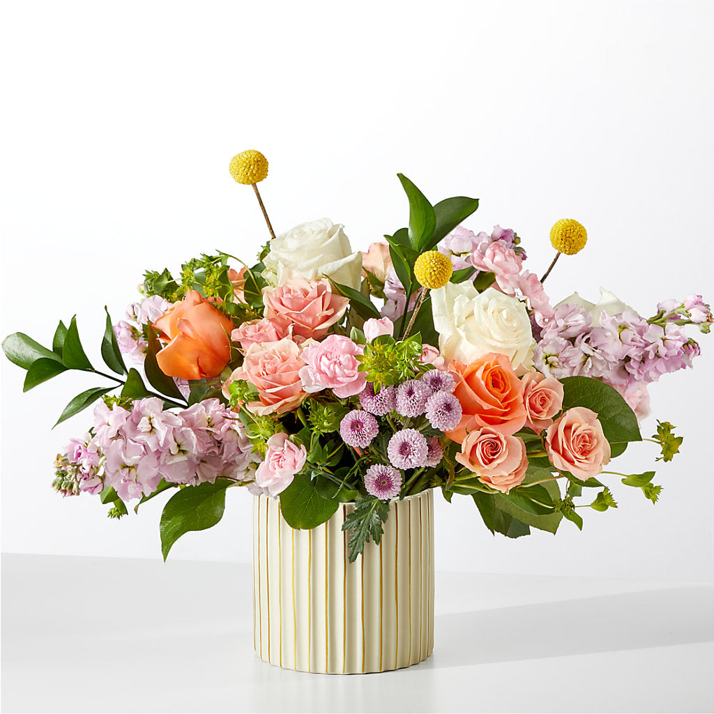 French Market Bouquet with Ivory Vase – LESSLY'S FLOWERS, Columbia Heights MN