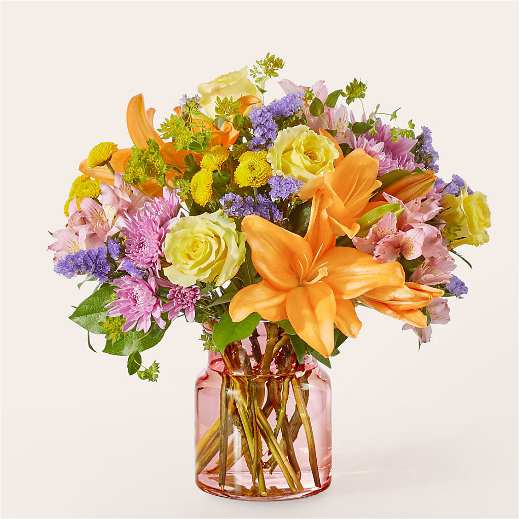 Lucky Charm Bouquet – LESSLY'S FLOWERS, Columbia Heights MN