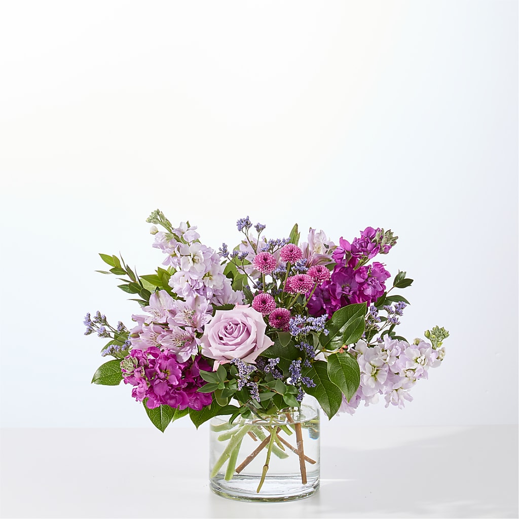 Empress Bouquet – LESSLY'S FLOWERS, Columbia Heights MN