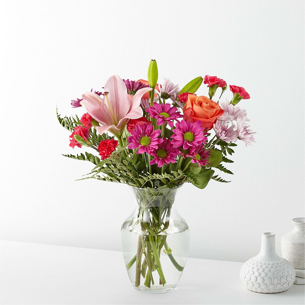 Light of My Life Bouquet – LESSLY'S FLOWERS, Columbia Heights MN