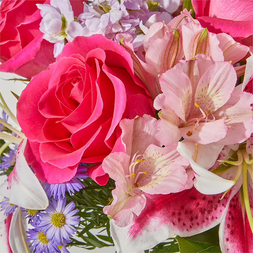Pressing Petals Bouquet – LESSLY'S FLOWERS, Columbia Heights MN