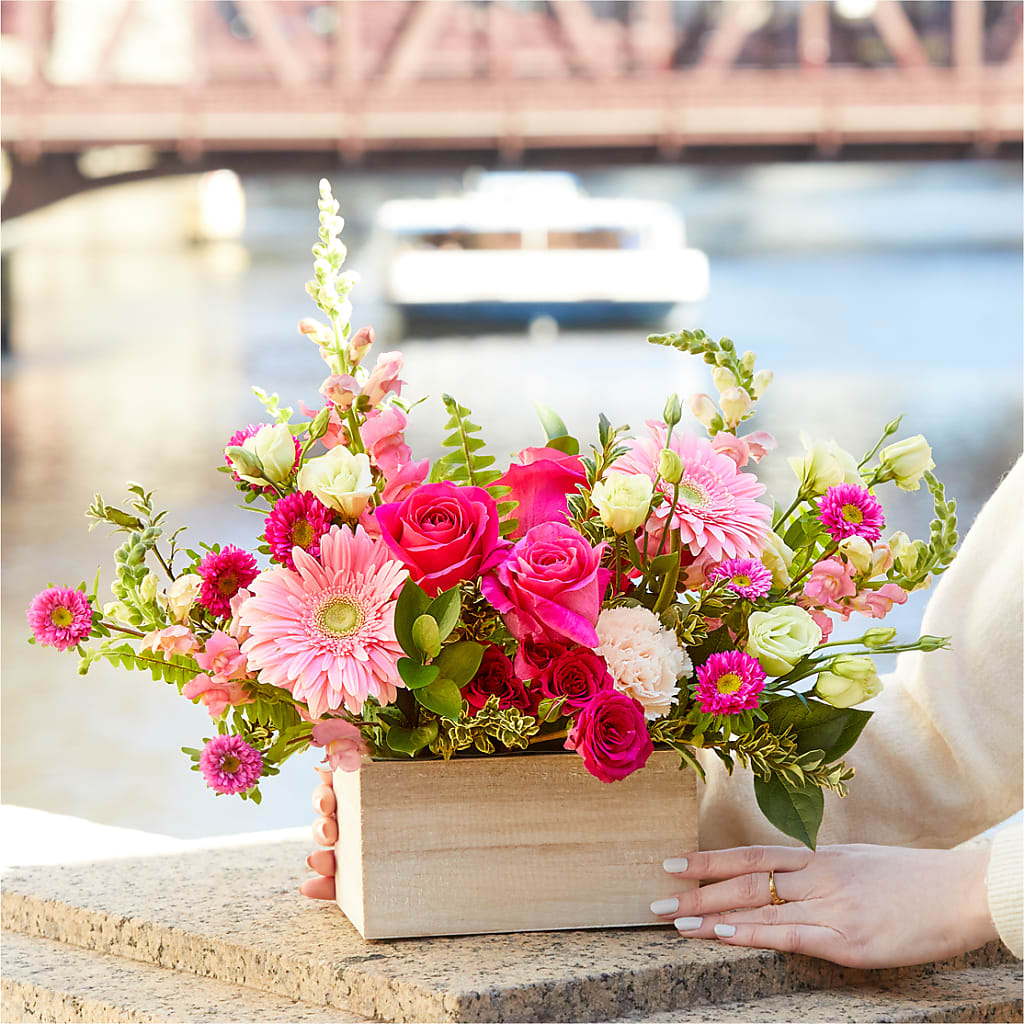 Too Cute Bouquet – LESSLY'S FLOWERS, Columbia Heights MN