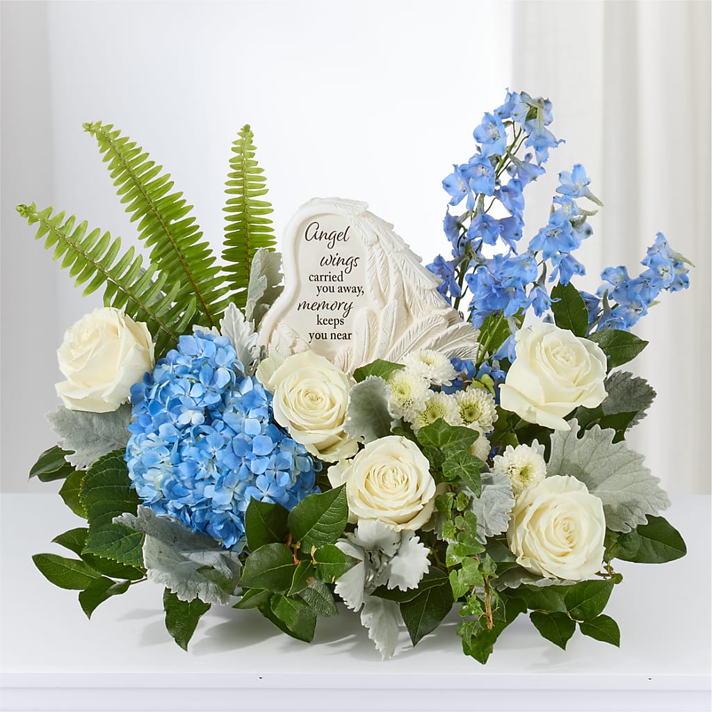 Dearest Arrangement – LESSLY'S FLOWERS, Columbia Heights MN