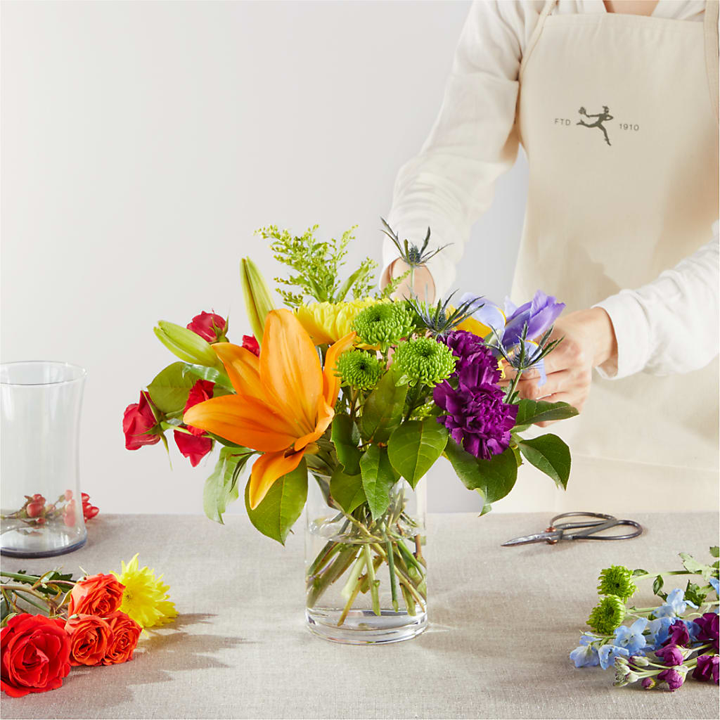 Summer Spectra - A Florist Original – LESSLY'S FLOWERS, Columbia Heights MN