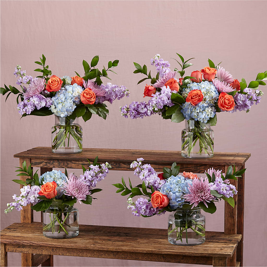 Be Mine Bouquet – LESSLY'S FLOWERS, Columbia Heights MN