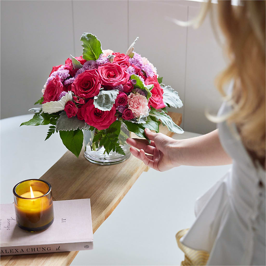 Sweet As Can Be Bouquet – LESSLY'S FLOWERS, Columbia Heights MN