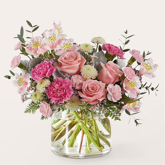 The Treehouse Bouquet – LESSLY'S FLOWERS, Columbia Heights MN