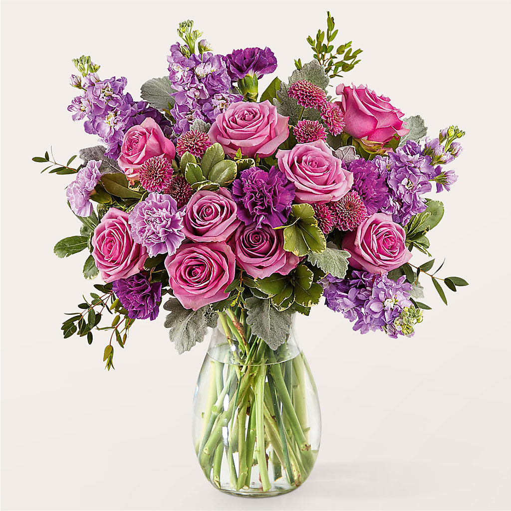 A Love Story Bouquet – LESSLY'S FLOWERS, Columbia Heights MN