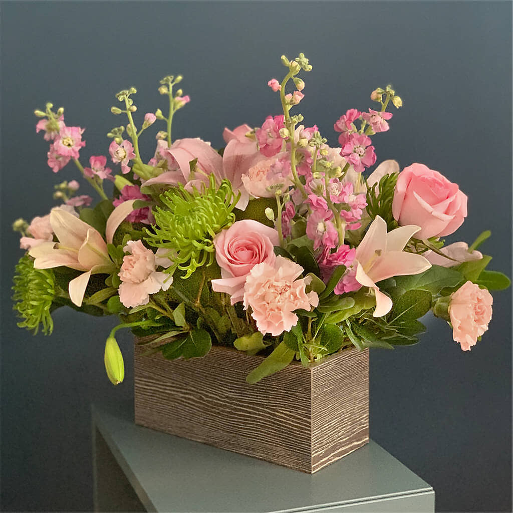 Beautiful Spirit Basket – LESSLY'S FLOWERS, Columbia Heights MN