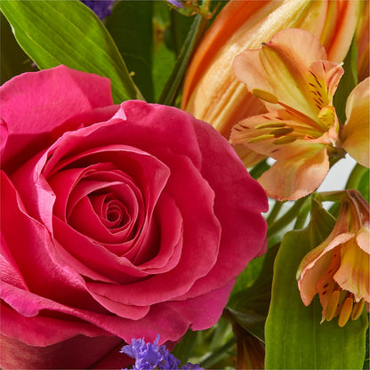 Joyful Bouquet – LESSLY'S FLOWERS, Columbia Heights MN