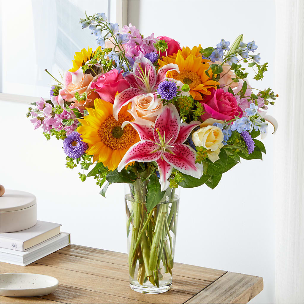 Dreamy Meadows Bouquet – LESSLY'S FLOWERS, Columbia Heights MN