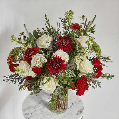 Favorite Traditions Bouquet – LESSLY'S FLOWERS, Columbia Heights MN