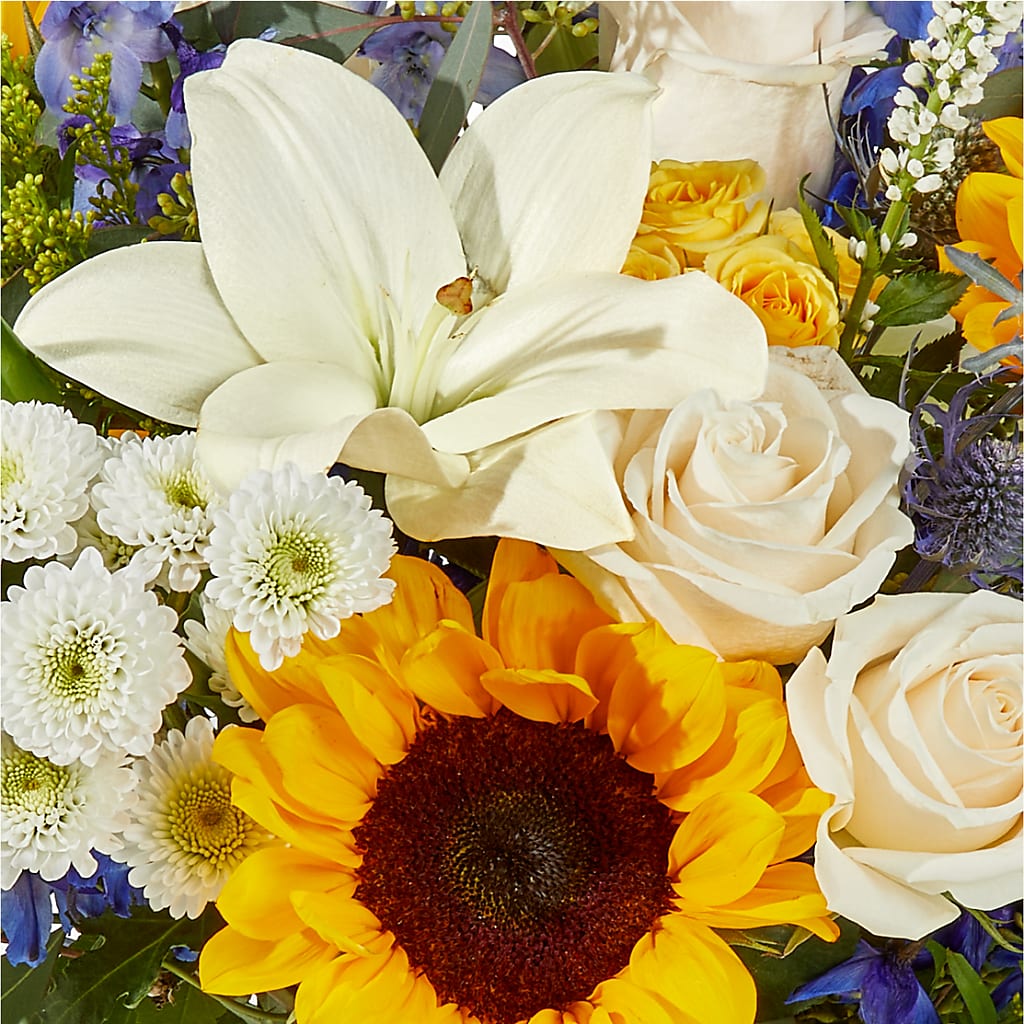 Wonderfully Sunny Bouquet – LESSLY'S FLOWERS, Columbia Heights MN