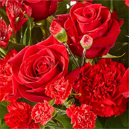 The Heartstrings Bouquet – LESSLY'S FLOWERS, Columbia Heights MN